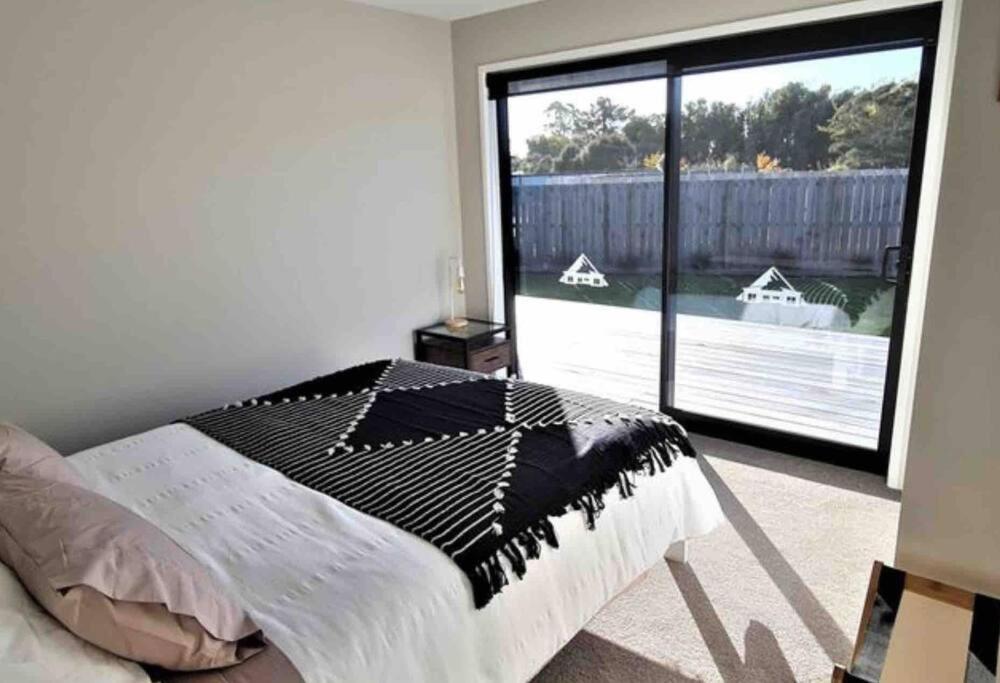 Miss Eastons Whare Villa Westport Exterior photo